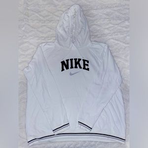 NIKE White Hoodie ☁️